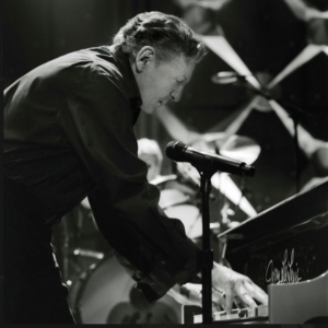 Jerry Lee Lewis - piano